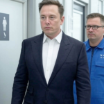 A Elon Musk no le gustan los sindicatos pero, ¿es cierto que en la fábrica de Tesla en Alemania no se puede ir al baño?