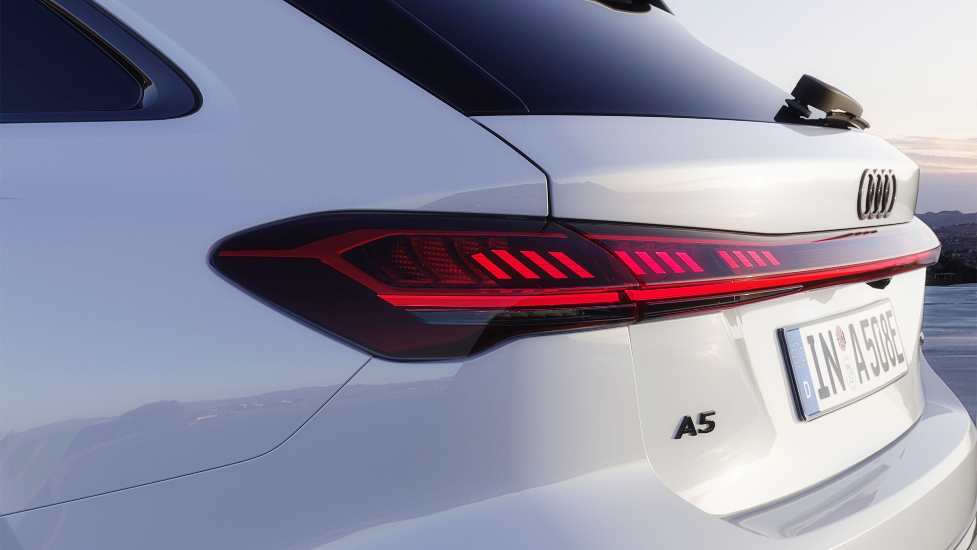 Esta popular berlina alemana estrena potentes versiones híbridas con más autonomía y un consumo ridículo