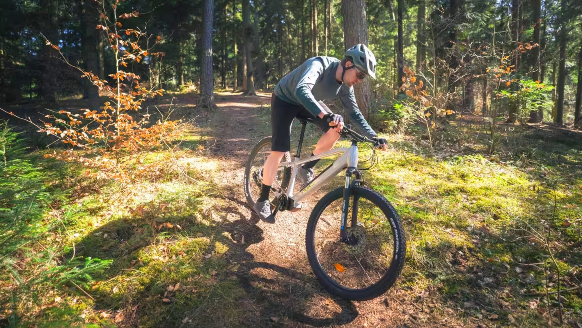 Otra bicicleta eléctrica super potente y super económica de este conocido fabricante francés