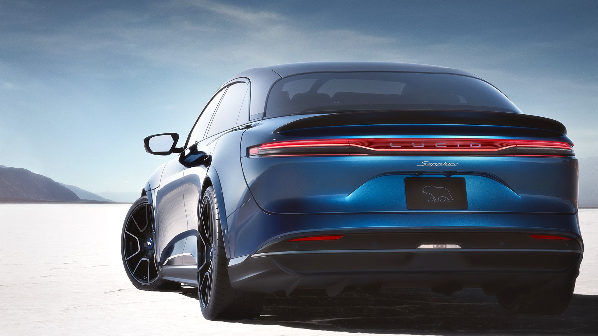 No tienen CEO ni entregan su SUV eléctrico y, aun así, el fabricante del 'coche eléctrico más eficiente del mundo' logra récords de ventas