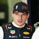 ### Mercedes Podría Considerar a Verstappen a Pesar de las Dudas de Vowles