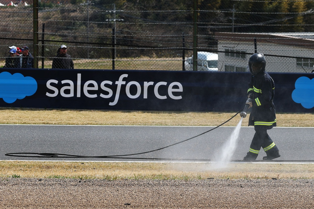 #Deportes: Otro incendio en Suzuka detuvo la clasificación del GP de Japón de F1 #F1