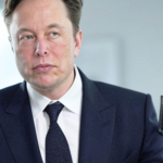 Elon Musk vende X (antigua Twitter) por 33.000 millones, aunque lo compró por 44.000: una jugada empresarial con "trampa"