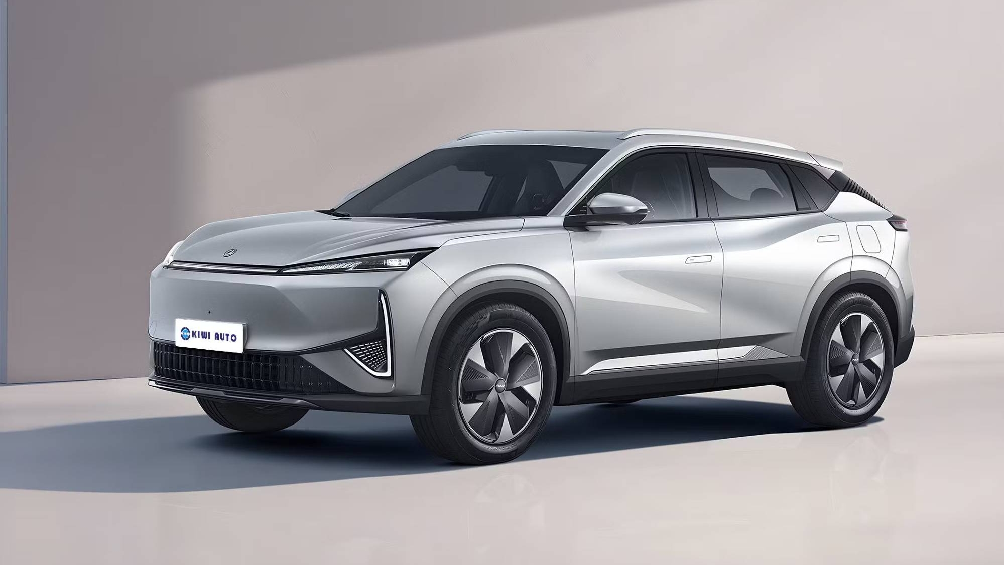 Este coche híbrido enchufable chino cuesta menos de 11.500 euros y tiene más de 2.000 km de autonomía