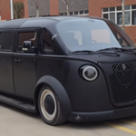 China no se corta: copia descarada de la Volkswagen T2, pero con mecánica híbrida