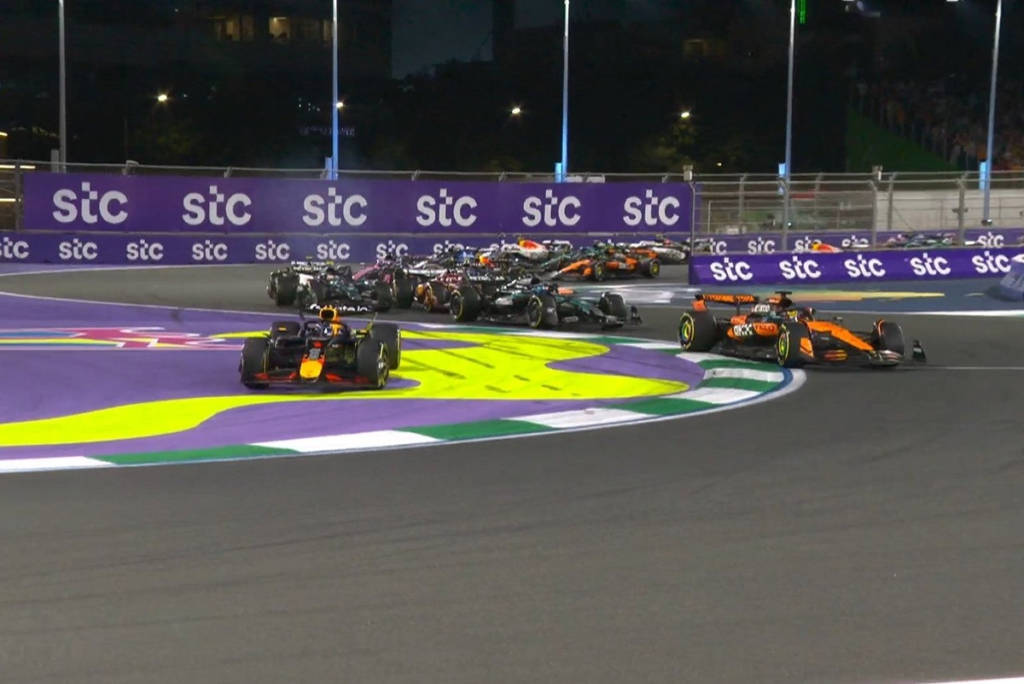 #Deportes: el pique Verstappen vs Piastri en Yeda; Max, sancionado #F1
