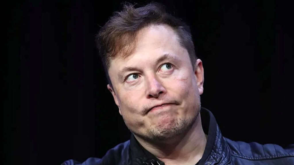 La decisión más difícil de Elon Musk: actualizar cuatro millones de Tesla, una solución "dolorosa", o indemnizar a sus clientes