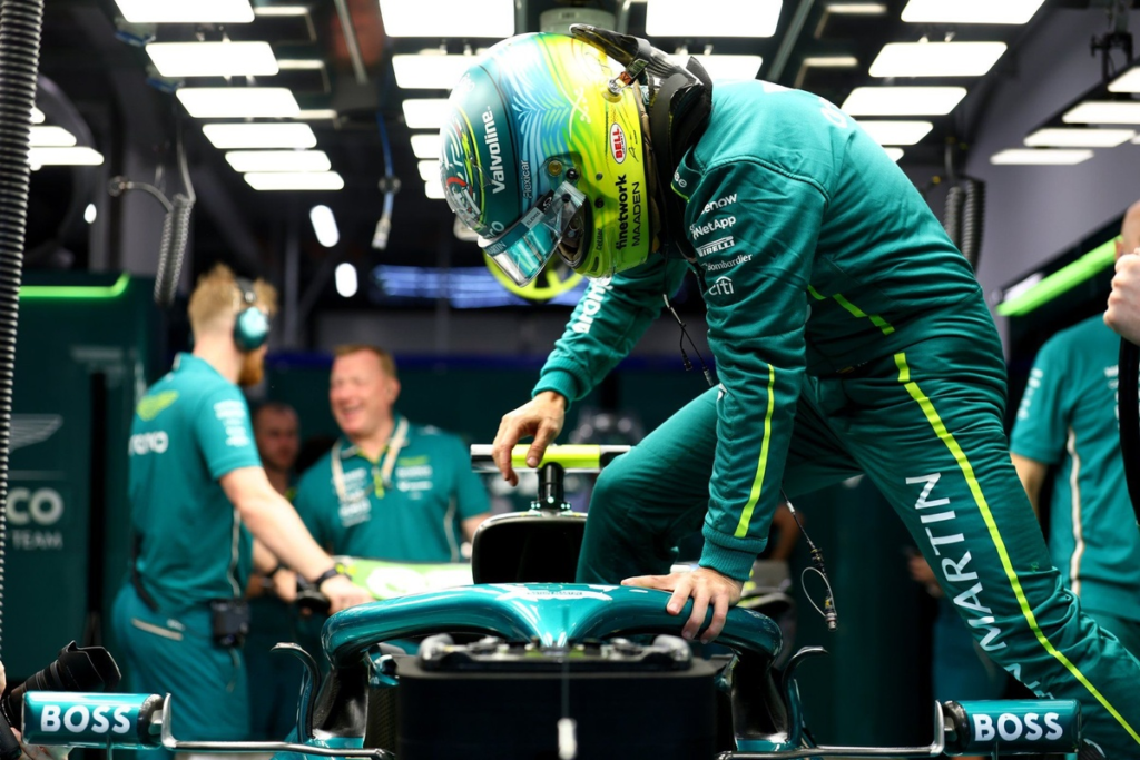 #Deportes: Alonso admite que Aston Martin se ha quedado “sin ideas” en pista #F1