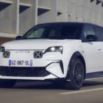 Es el Renault 5 eléctrico más deportivo, heredero del Copa Turbo, un capricho de 180 CV creado por Alpine