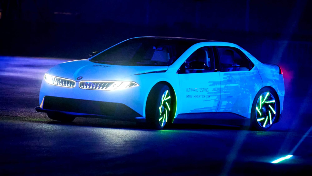 Este coche eléctrico es el prototipo más potente de la historia de BMW y además brilla en la oscuridad