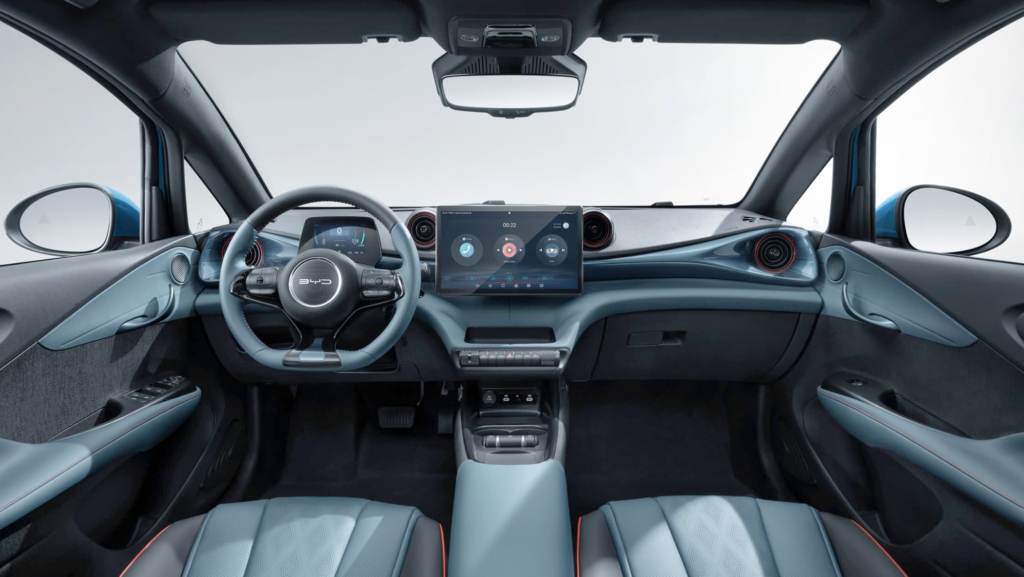 BYD tendrá un coche eléctrico más pequeño y barato que el Dolphin Surf, aunque tendrá un gran 'pero'