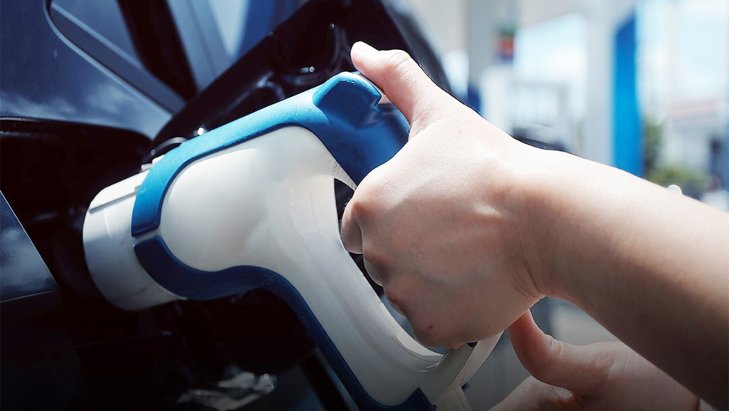 Lo de Huawei no era un 'paripé' y ya ha mostrado el cargador más potente y rápido del mundo para vehículos eléctricos