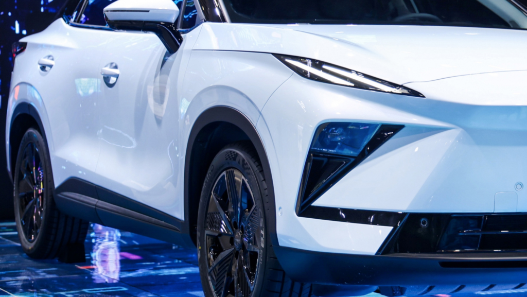Este fabricante chino lanza su primer SUV híbrido con la tecnología que Toyota lidera y 250 CV de potencia para darle la vuelta al mercado