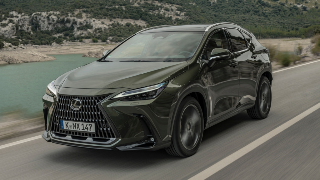 Este Lexus es el SUV híbrido de la marca pija de Toyota que más difíciles les pone las cosas a las marcas premium alemanas