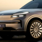 Tiene tres filas de asientos y 590 CV pero este SUV eléctrico es de la marca barata de Nio