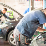 Este experto mecánico lo tiene claro y recomienda que coche comprar: "Son más baratos para usarlos y para mantenerlos"