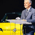 Luca de Meo reivindica los coches eléctricos pequeños: "no los hacemos porque la regulación los hace totalmente improductivos"