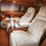 Pese a su precio, este 'Rolls-Royce' chino de Huawei con 702 km de autonomía, logra más de 2.100 ventas en 48 horas