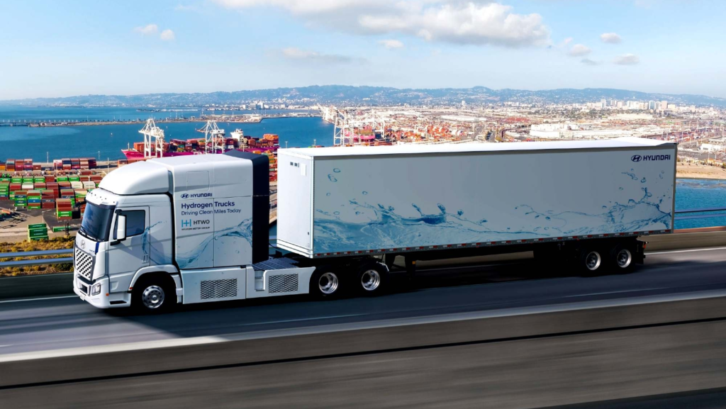 El nuevo vehículo de pila de hidrógeno de Hyundai es un camión de 36 toneladas con 725 km de autonomía