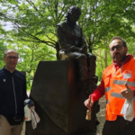 #Deportes: La estatua de Senna en Imola, preparada para el homenaje de este 1 de mayo #F1