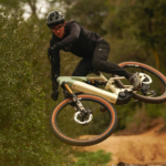 ¡Ha llegado la primera bicicleta eléctrica de montaña de 2026 y es de una marca española!