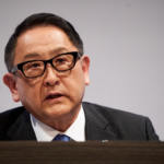 El presidente de Toyota da su polémica opinión sobre lo limpios que son en realidad los coches eléctricos