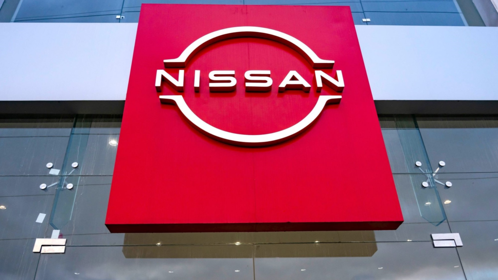 En medio de su grave crisis, Nissan llevará a cabo otros 10.000 despidos en todo el mundo: con ellos recortará su plantilla en un 15%