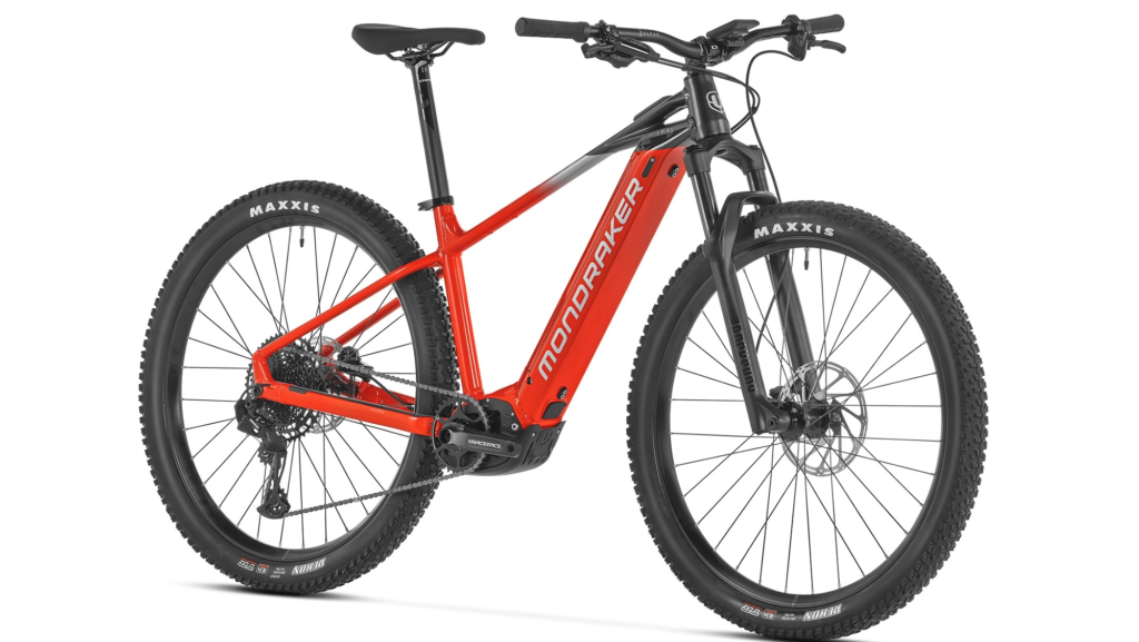 Esta bicicleta eléctrica española es la trail más barata de Mondraker, con motor Bosch y batería de 625 Wh para el empleo todoterreno