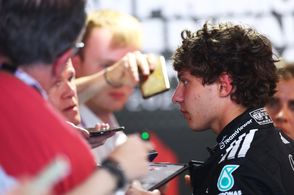 Antonelli “necesita aprender a decir que no” tras un agotador GP de Imola en casa #F1 #FVDigital