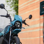 Trabajó para Tesla y Elon Musk, y ahora dice haber encontrado el 'santo grial' de las motos eléctricas muy baratas