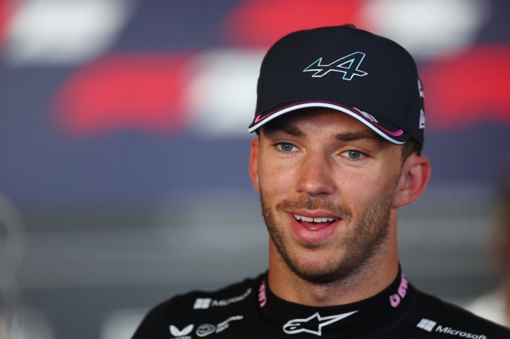 Gasly elogia la calidad de Sainz en fútbol… y el “esfuerzo” de Hadjar #F1 #FVDigital