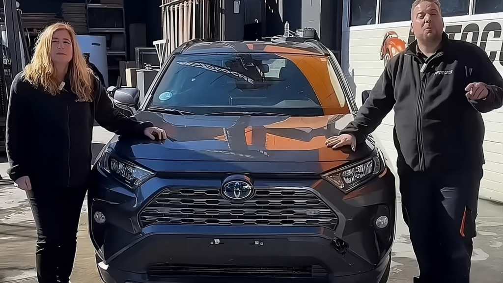 Un Toyota entra al desguace y, tras examinarlo, sus expertos explican la razón de su éxito