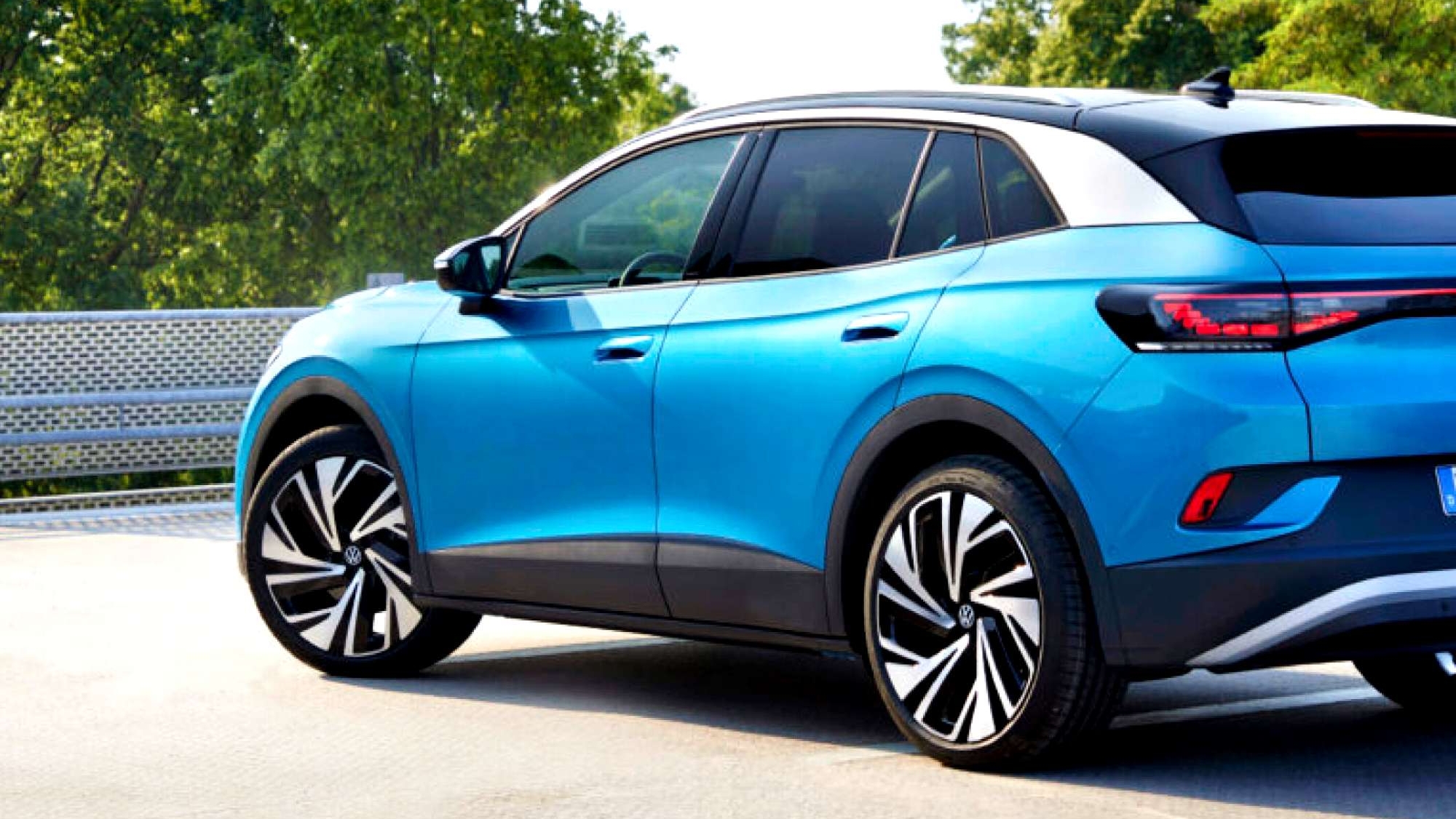 Este SUV eléctrico tiene hasta 340 CV, roza los 550 km de autonomía y está disponible desde 41.175 €