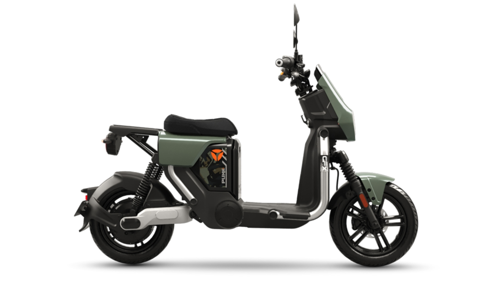 Por menos de 1.000 €, esta moto eléctrica alternativa al patinete y al ciclomotor con batería extraíble es una compra 'redonda'