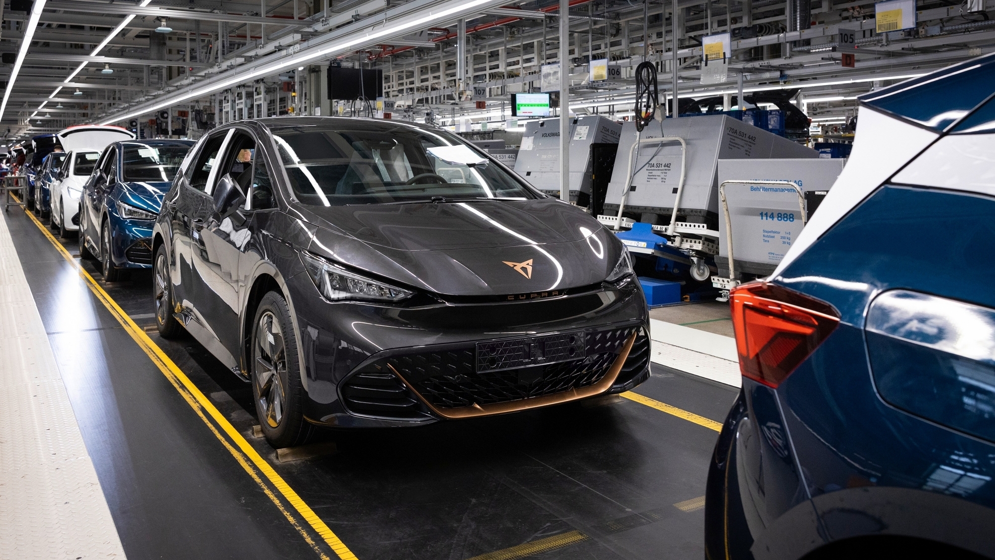 Una de las fábricas más importantes de Volkswagen pende de un hilo, los alemanes no saben qué decisión tomar