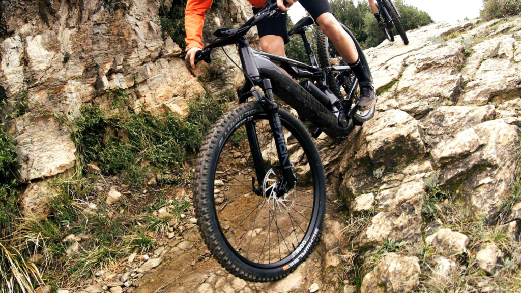 Esta nueva bicicleta eléctrica de doble suspensión es de una gran marca y además tiene un muy buen precio
