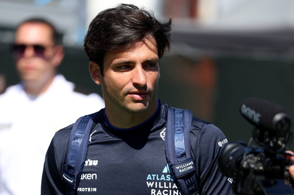Sainz, negativo: "Estamos a un segundo del ritmo en cada vuelta" #F1 #FVDigital