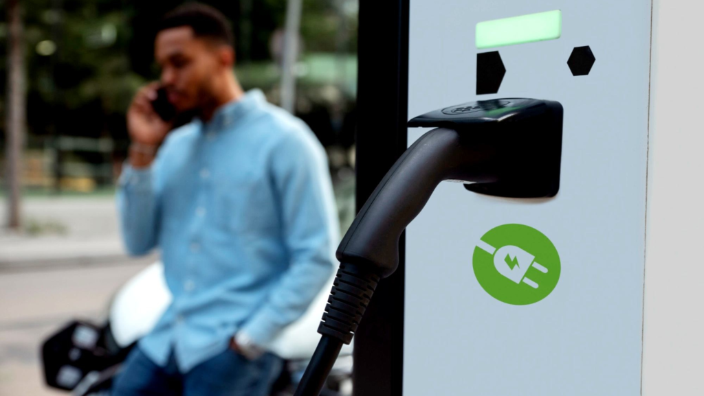 Adiós a los problemas de la carga de los coches eléctricos en frío: esta solución es un 500% más rápida