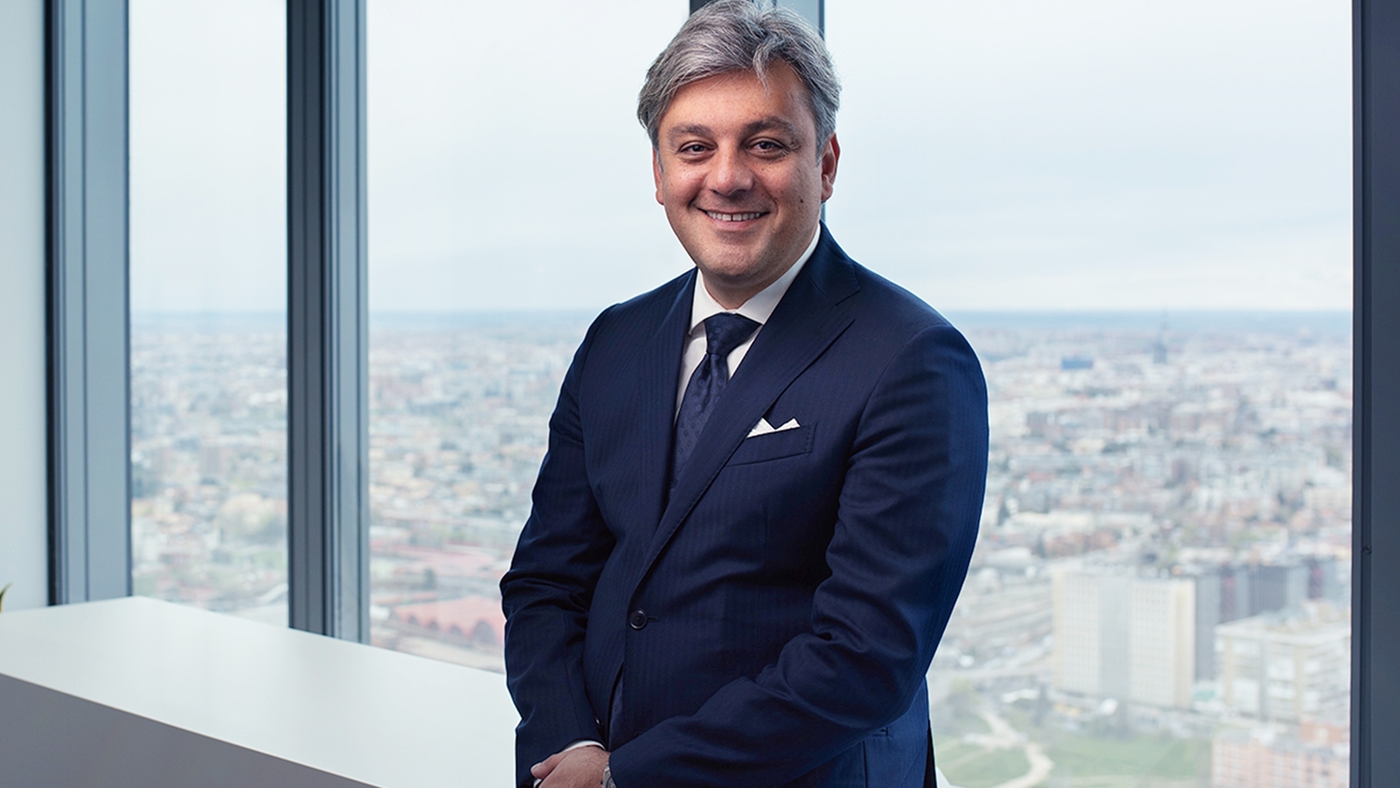 El CEO de Renault lo dice claro: quiere "jugar la final de la Champions" contra Toyota y sus coches híbridos