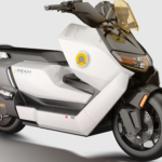 Aunque parezca de BMW, en realidad esta moto eléctrica es china, de '125' y mucho más barata que la alemana