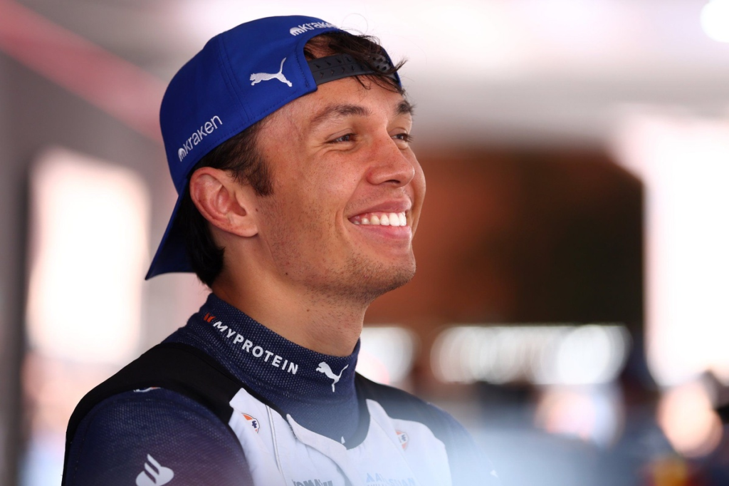 Albon revela parte de los planes de Tailandia para llegar a la F1 #F1 #FVDigital