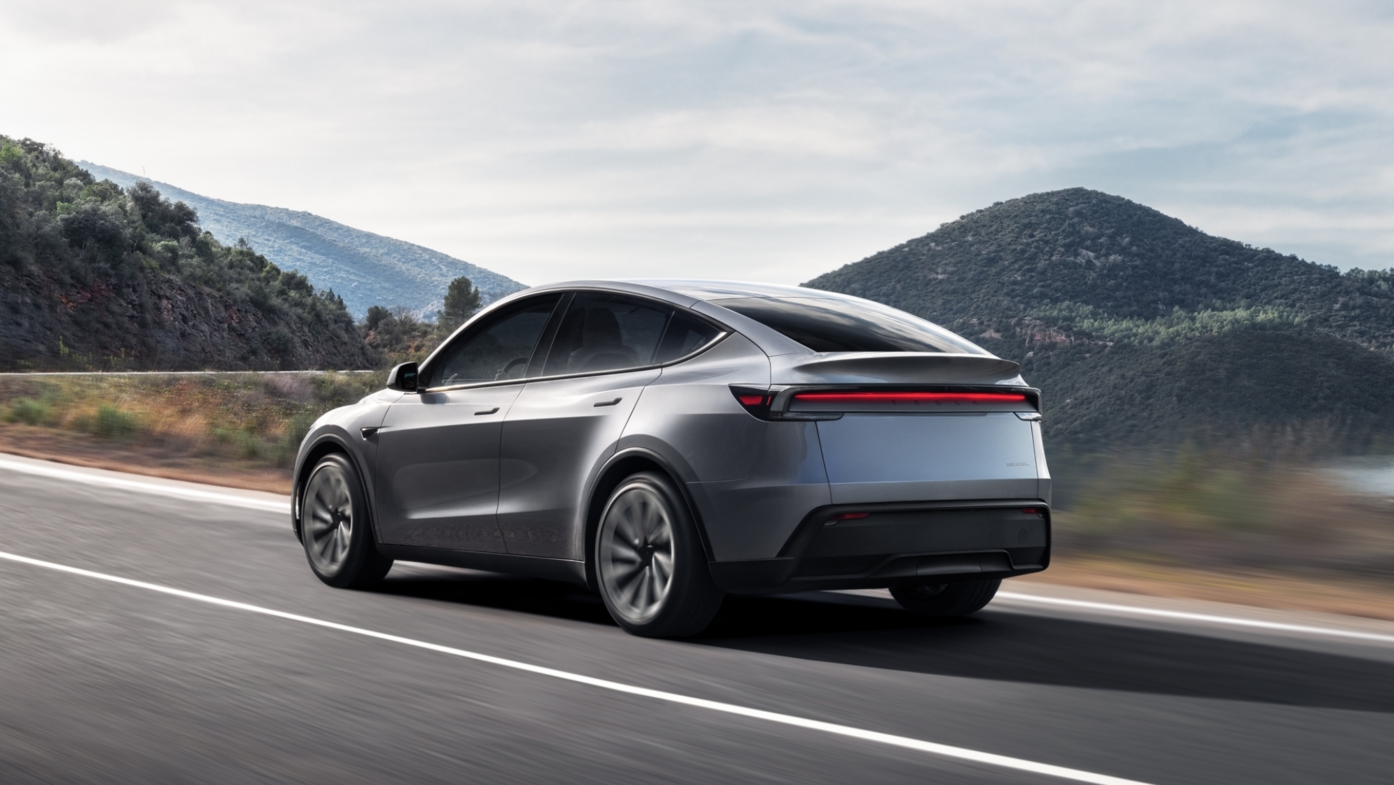 Tesla tiene de qué preocuparse: China presentará 4 rivales del Model Y en las próximas 4 semanas