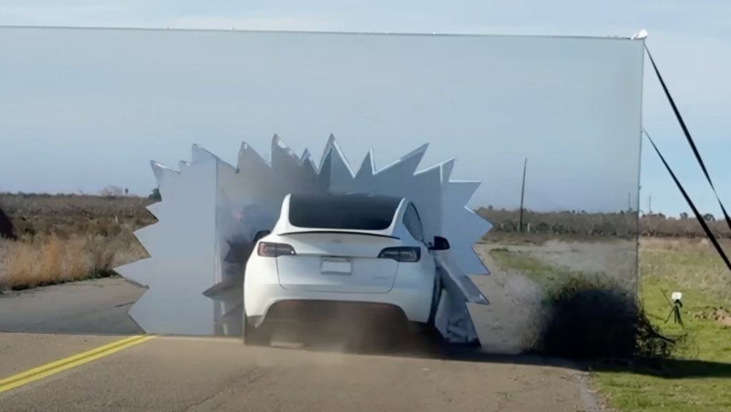 El piloto automático de Tesla se come una pared: no puede competir con el LiDAR del Volvo EX90