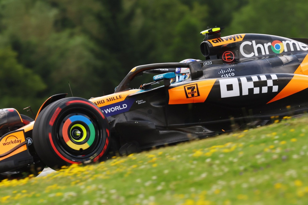 Gran debut de Dunne con McLaren F1 en Austria: "Fue un día exitoso" #F1 #FVDigital