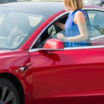 Harta de Elon Musk, una propietaria cambió su Tesla por un BYD, pero no todo salió como esperaba