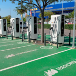 El Gobierno de España pone un límite de 80 días para que los cargadores de coches eléctricos estén operativos