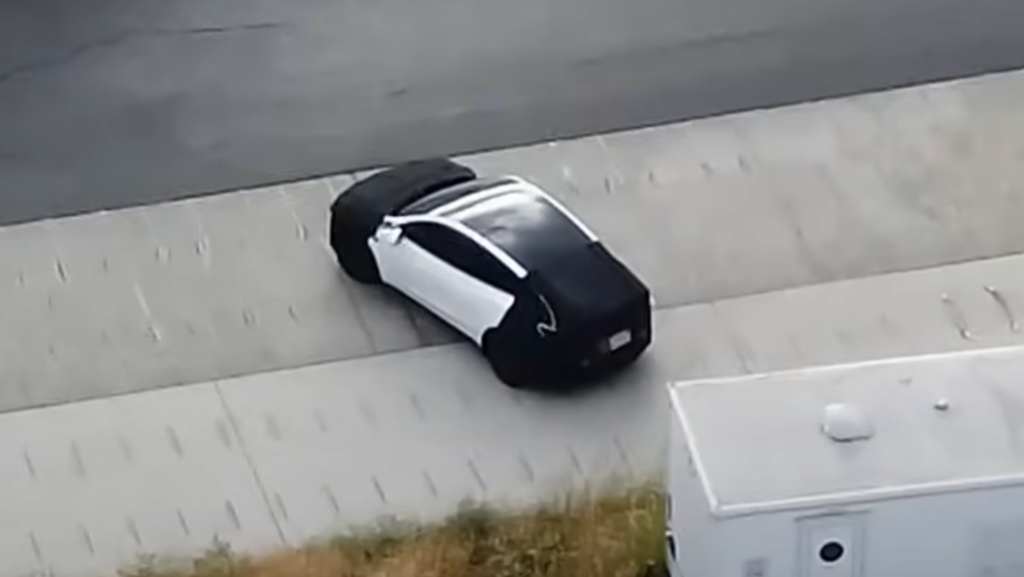 Un vídeo dispara los rumores sobre el Tesla Model 2, pero la realidad es muy diferente