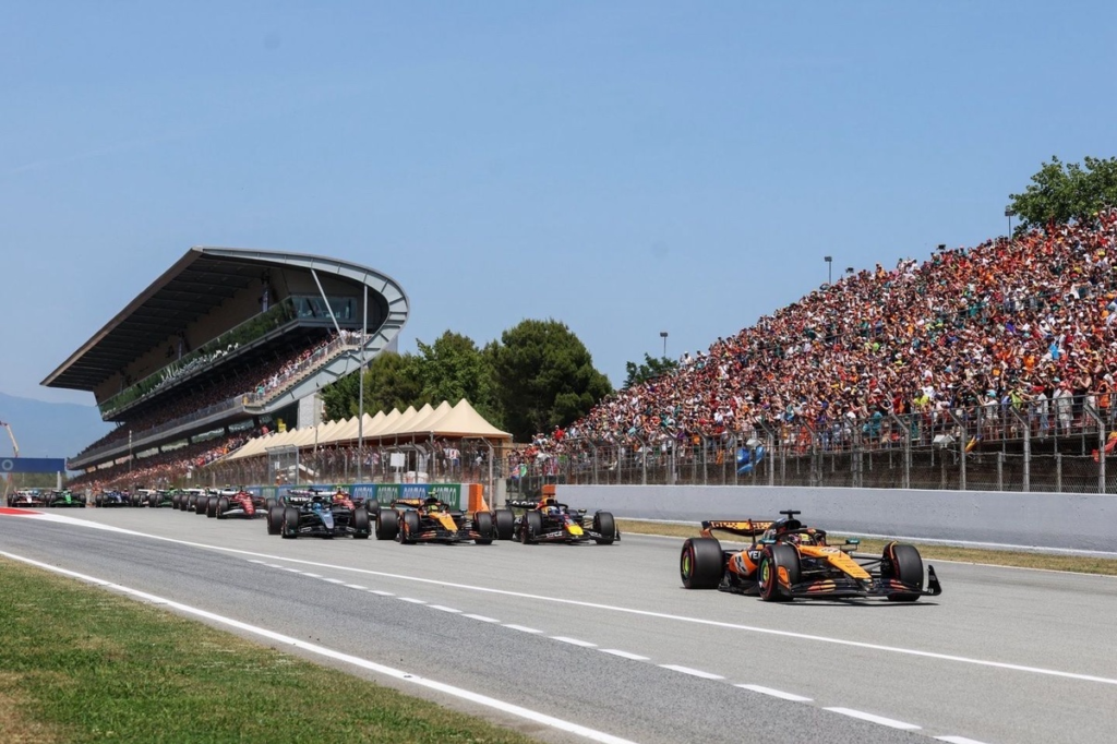 Mientras Barcelona lucha por su carrera de F1, ¿cómo será calendario 2026? #F1 #FVDigital