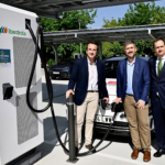 Iberdrola inaugura la electrolinera de carga rápida más grande de Madrid: 47 puntos y hasta 350 kW de potencia