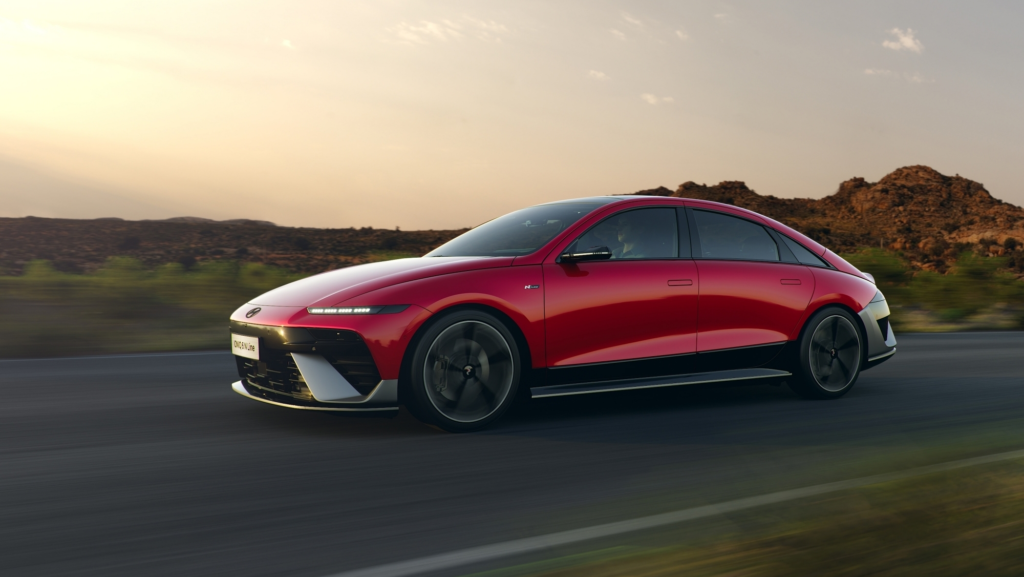 Hyundai hace oficial la autonomía del nuevo IONIQ 6, ahora sí convertido en un gran rival del Model 3